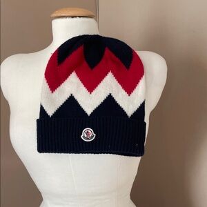 Moncler Women's Zigzag Beanie - Red, White, and Black
